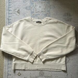 Zara Basic Sweatshirt in Ivory Size Small